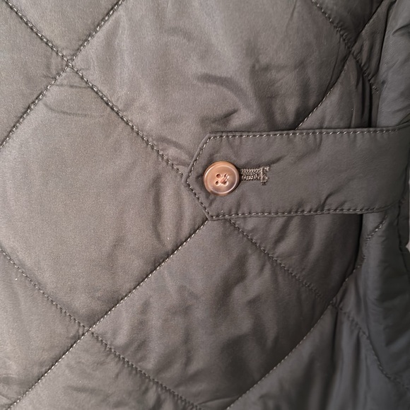 New men Sz L hunter green quilted zip up tall neck outwear business casual vest - Picture 9 of 10